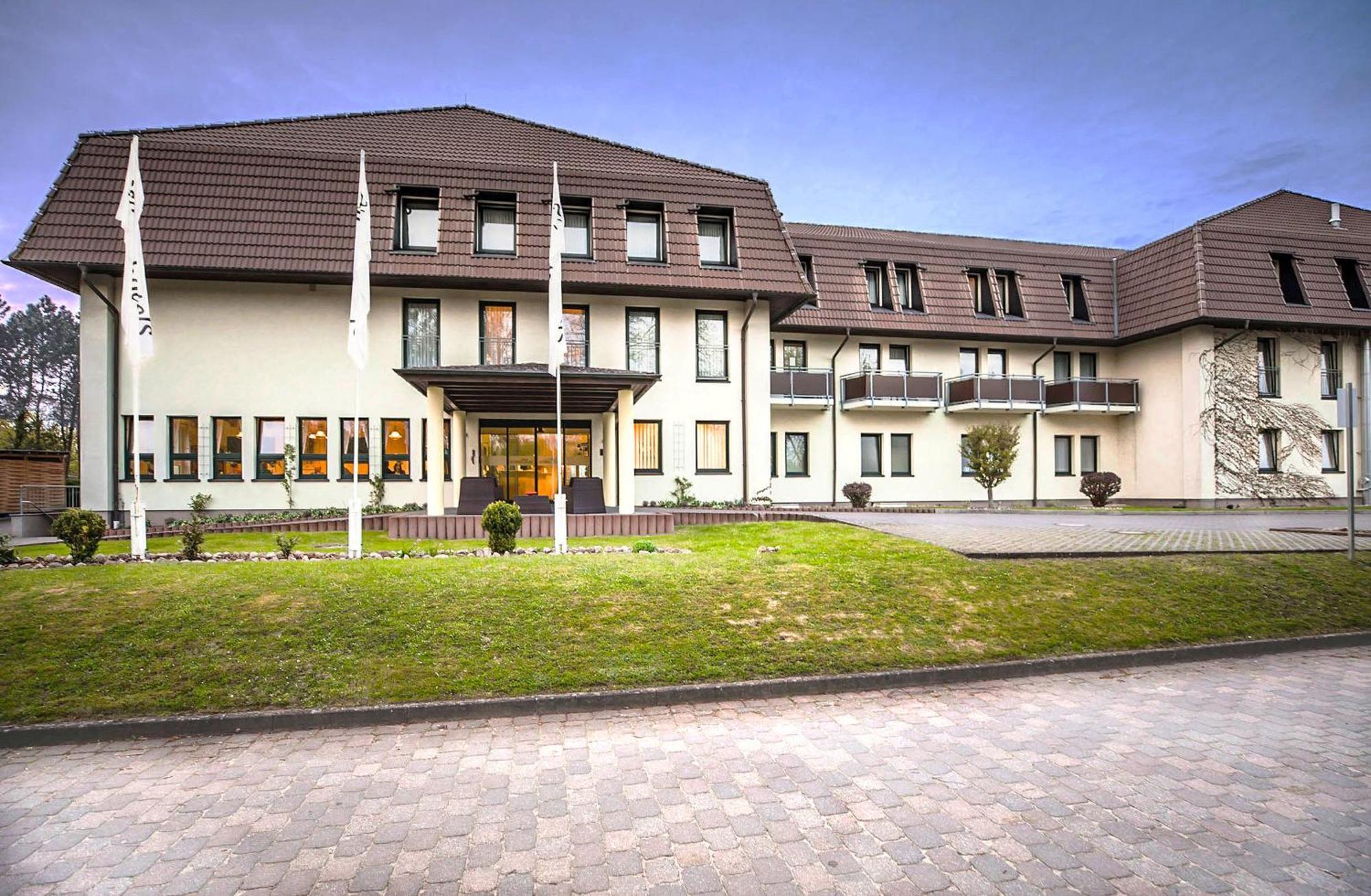 Sonnenhotel Feldberg Am See Mit Schwimmbad, Sauna Und Dampfbad فيلدبرج المظهر الخارجي الصورة